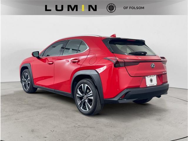 Lexus UX 2023