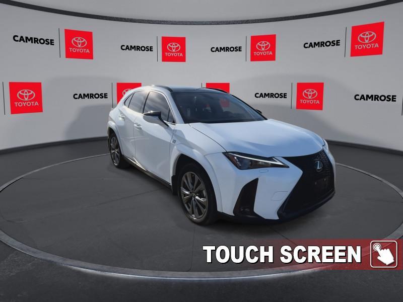 Lexus UX 2024