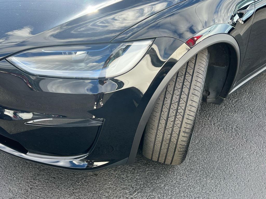 Tesla Model X 2024