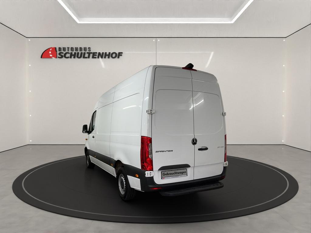Mercedes-Benz SPRINTER 2024