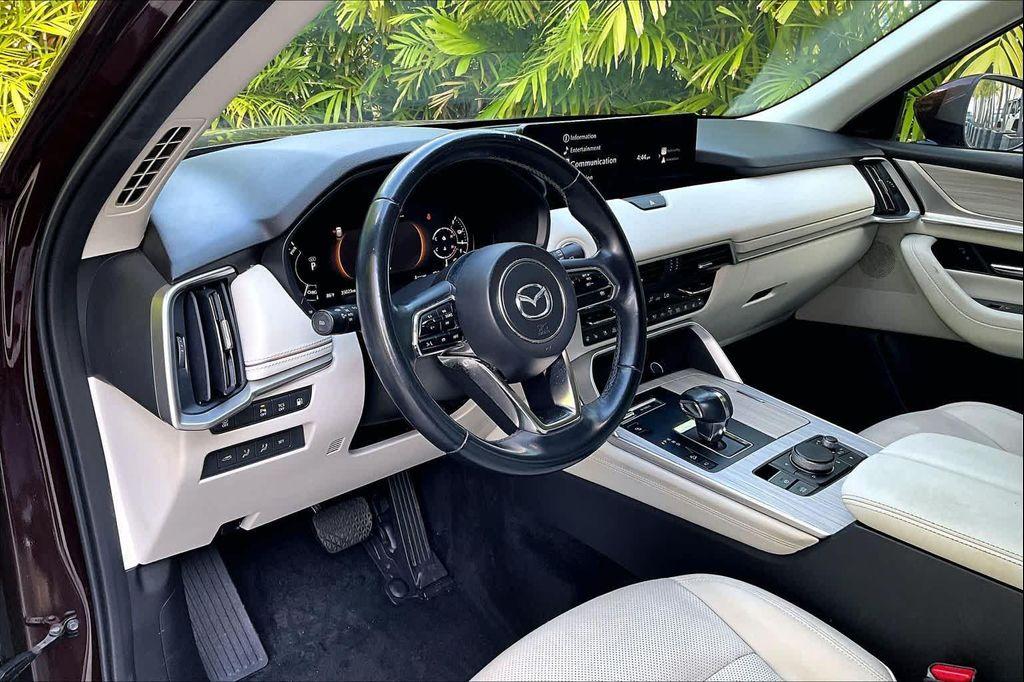 Mazda CX-90 2024