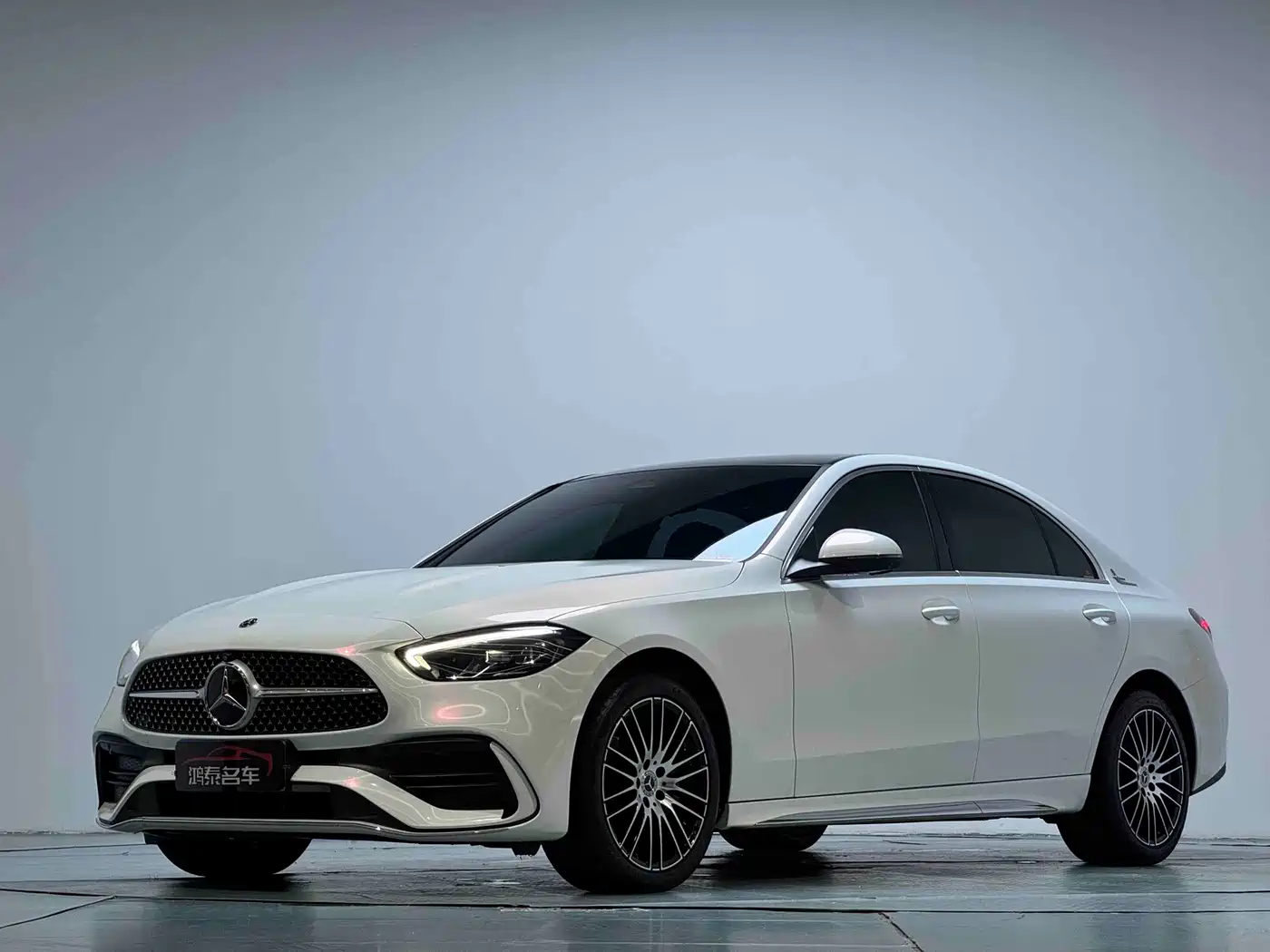 Mercedes-Benz C-Класс 2025
