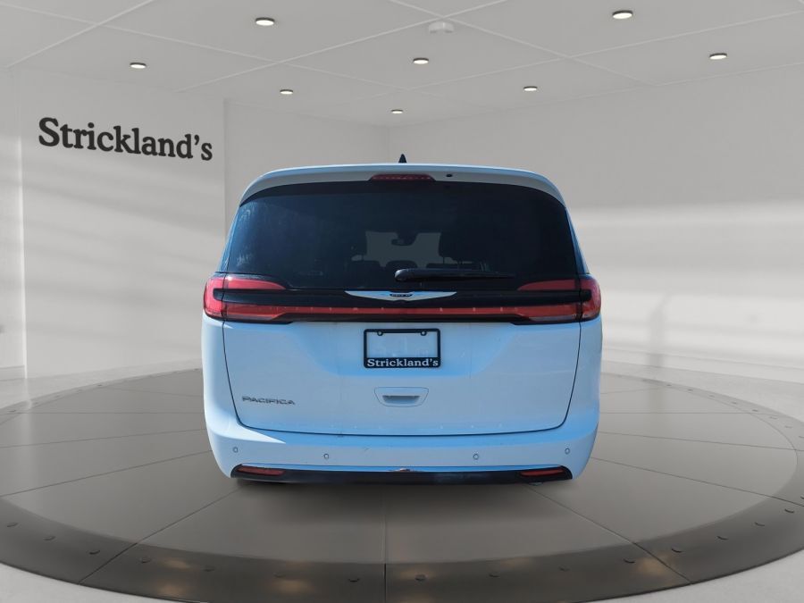 Chrysler Pacifica 2024