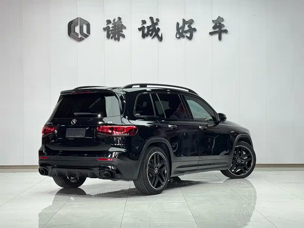 Mercedes-Benz GLB AMG 2023