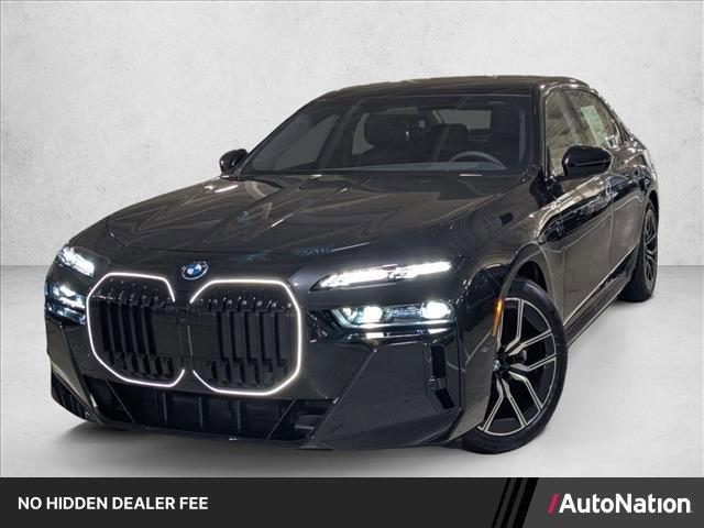BMW 750 2026