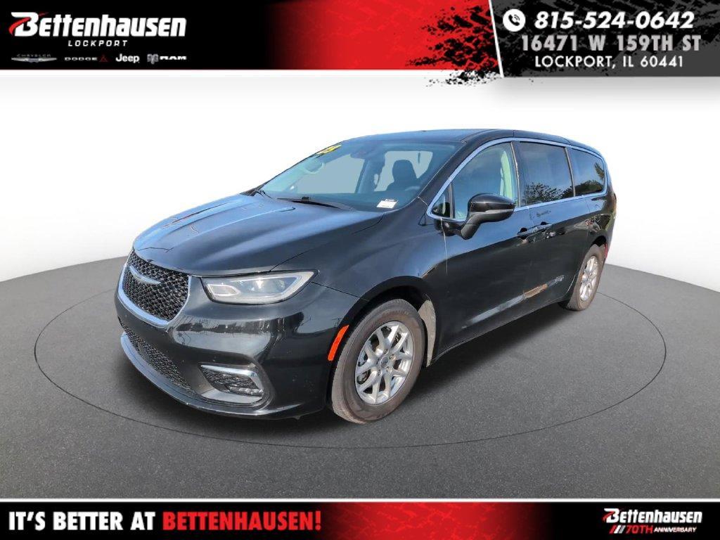 Chrysler Pacifica 2023