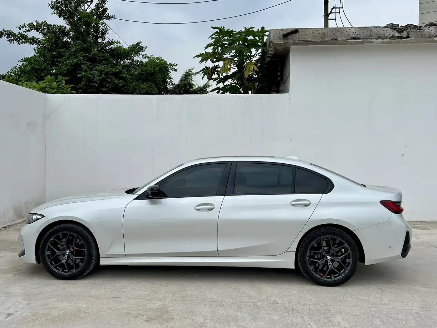 BMW 3 серии 2025