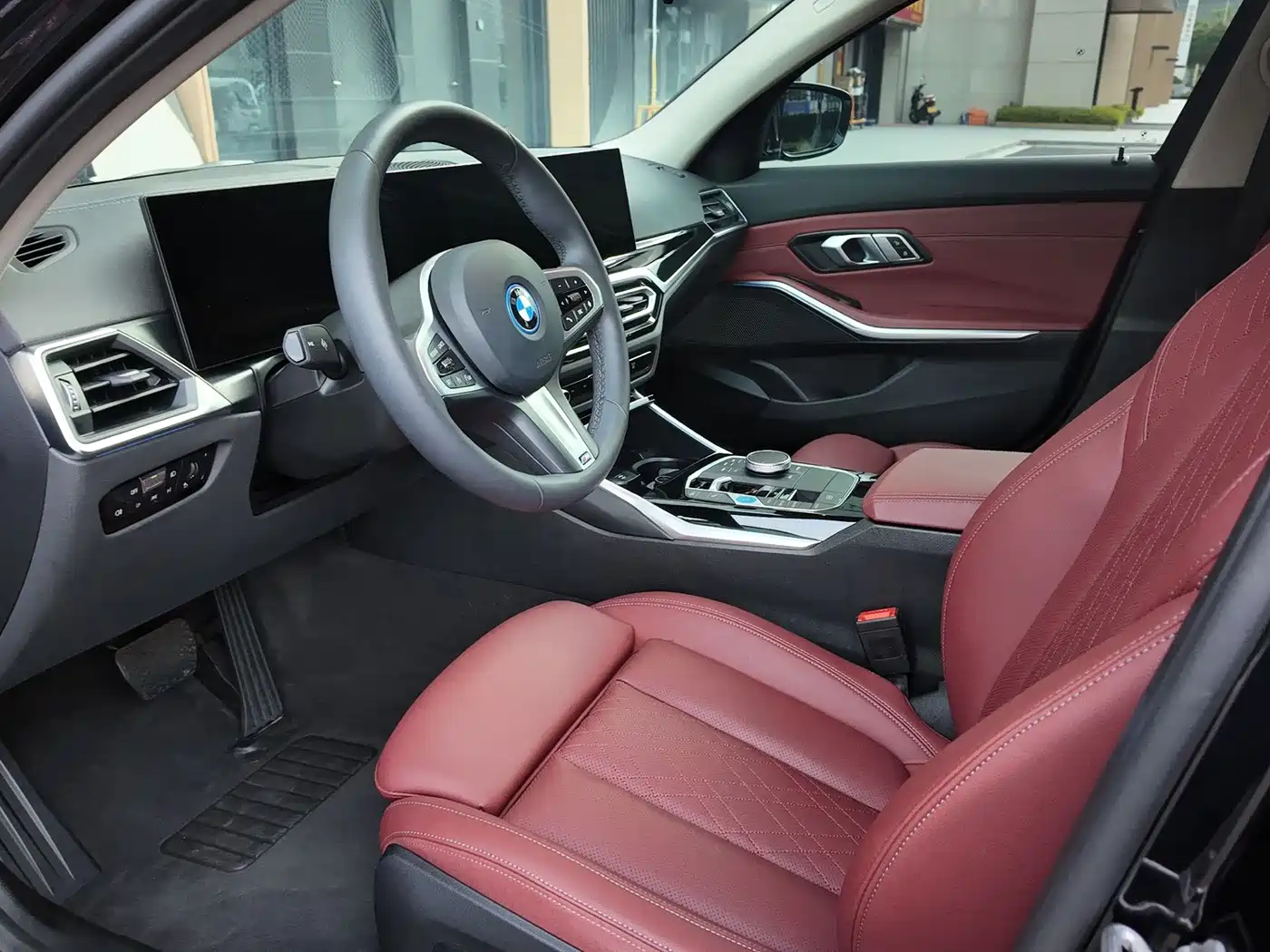 BMW i3 2024