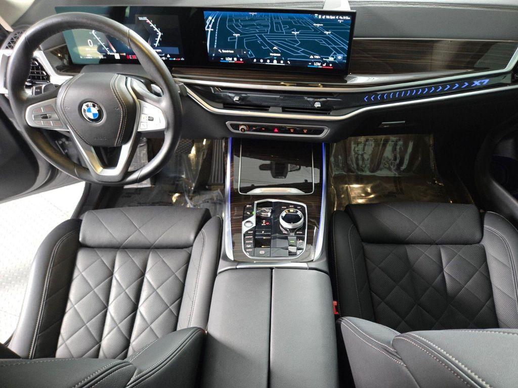 BMW X7 2024