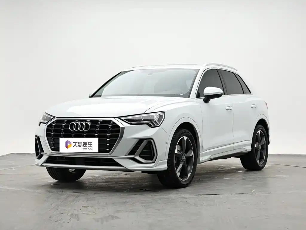 Audi Q3 2022
