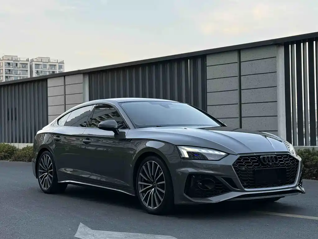 Audi A5 2022