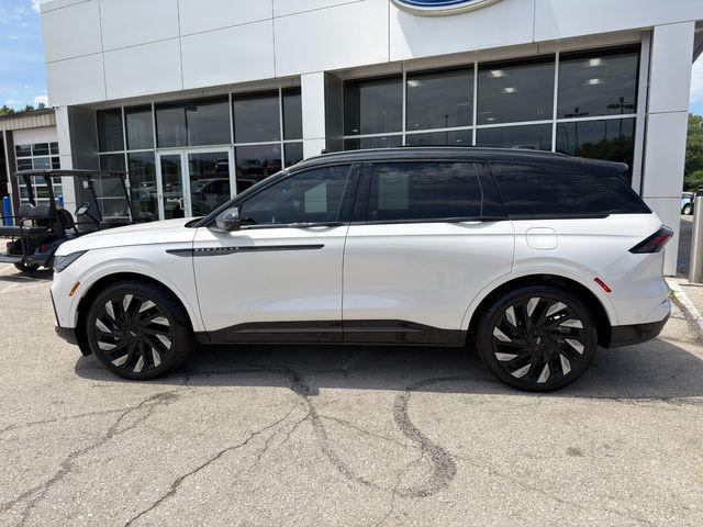 Lincoln Nautilus 2024