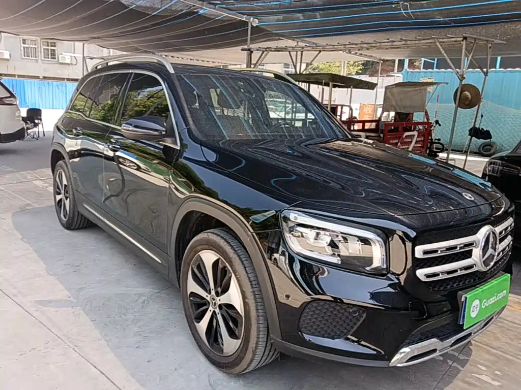 Mercedes-Benz GLB 2021
