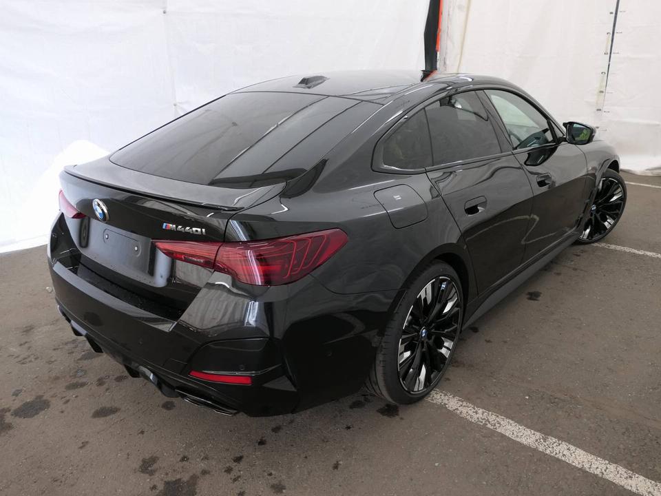 BMW M440 2025