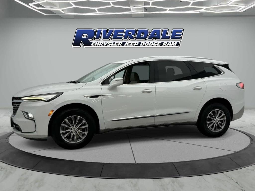 Buick Enclave 2024