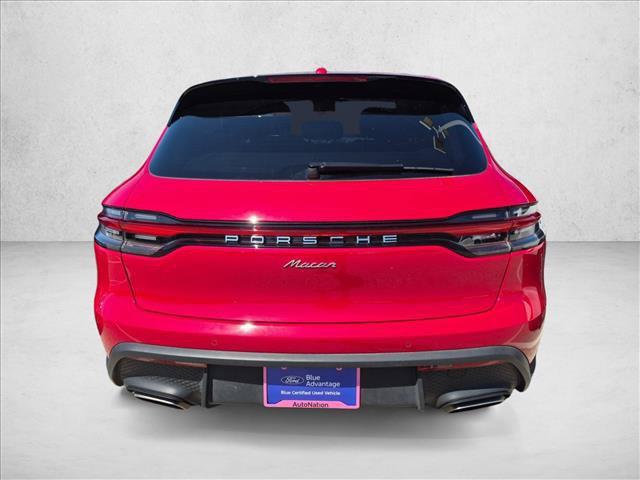 Porsche Macan 2025