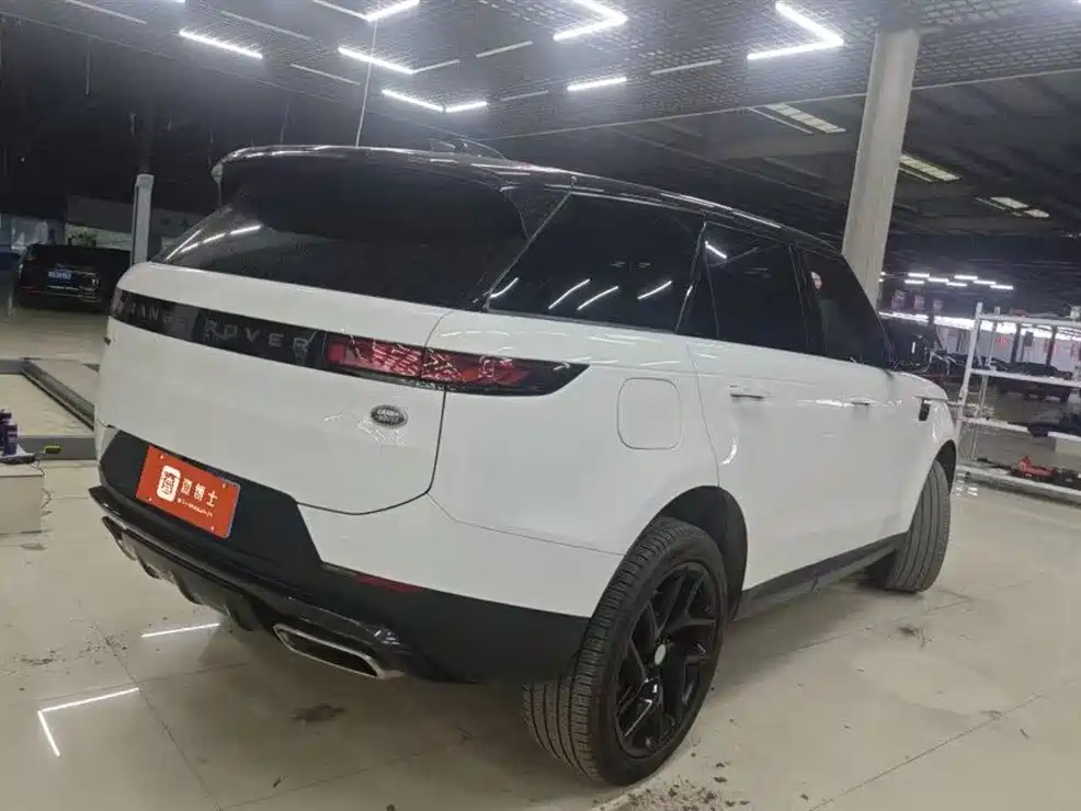 Land Rover Range Rover Sport 2024