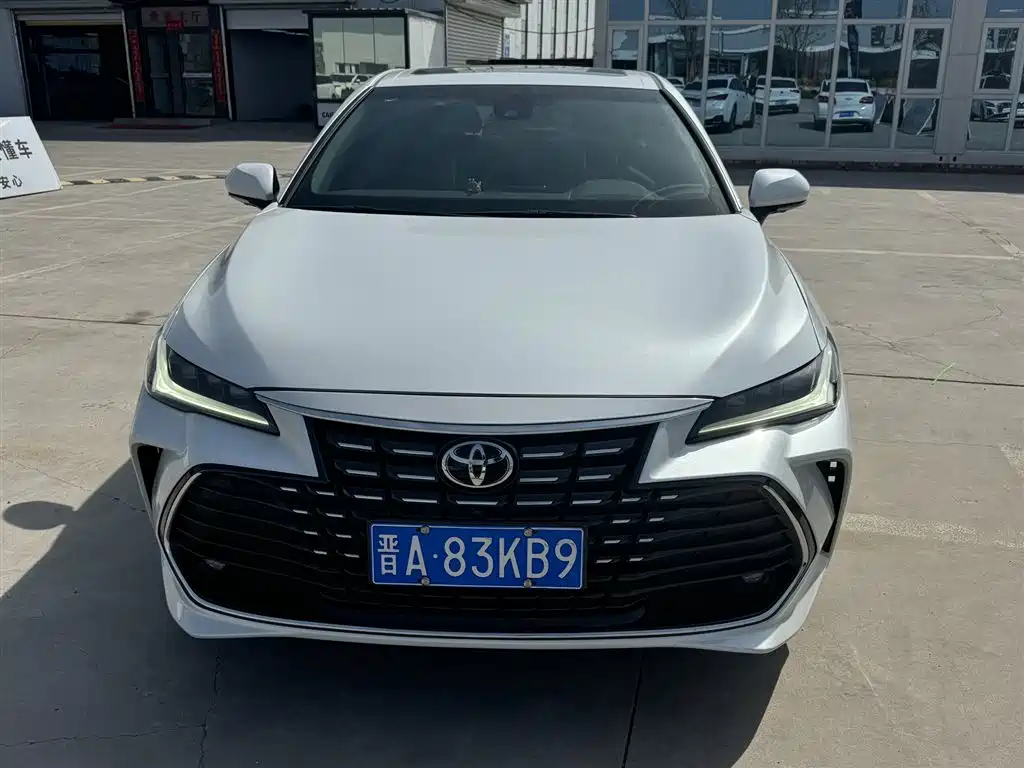 Toyota Avalon 2022