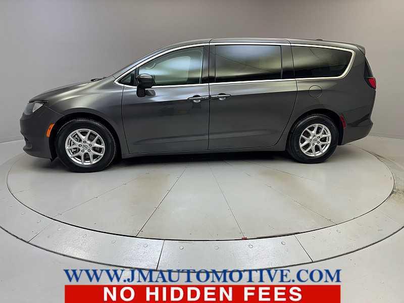 Chrysler Voyager 2023