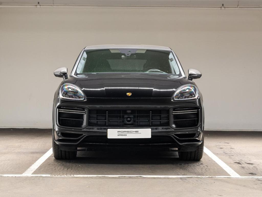 Porsche Cayenne 2022