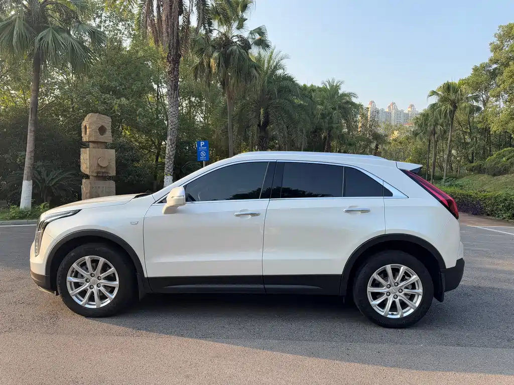 Cadillac XT4 2022