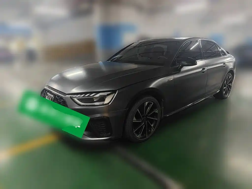Audi A4 2023