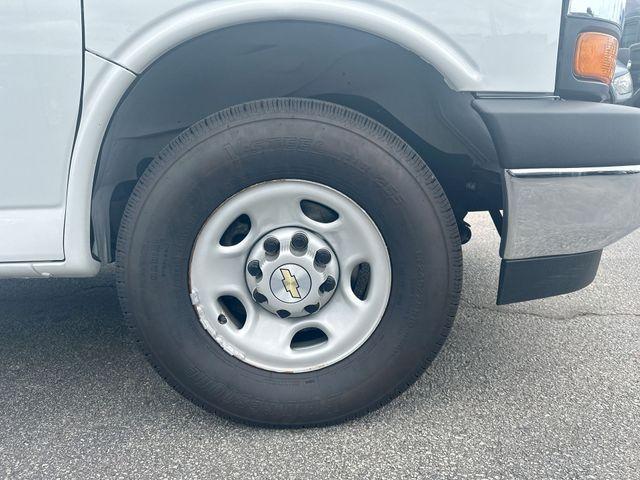 Chevrolet Express 2024