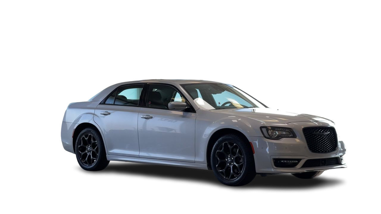 Chrysler 300 2023