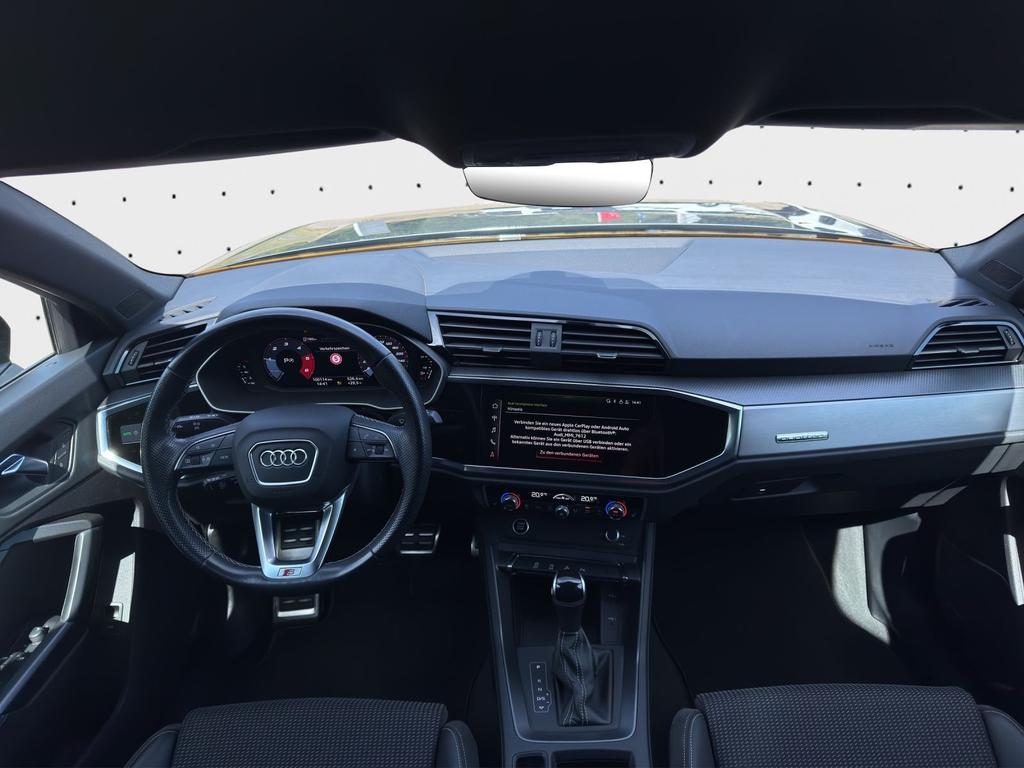 Audi Q3 2021
