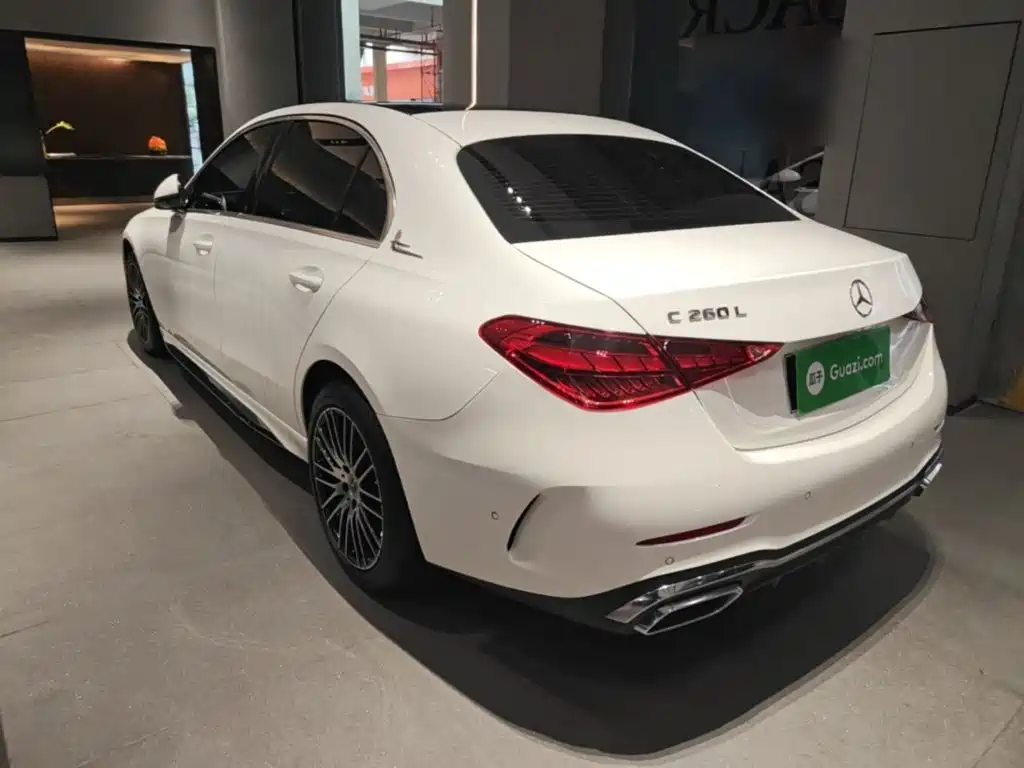 Mercedes-Benz C-Класс 2025