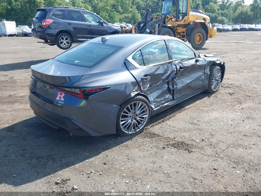 Lexus IS 300 2022