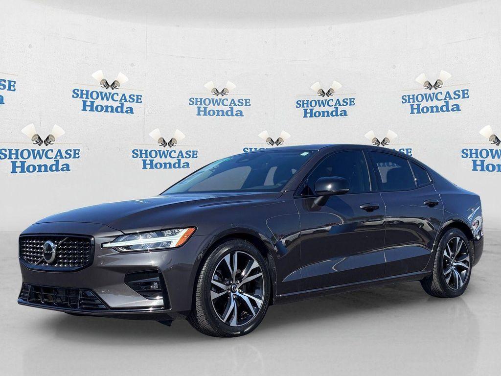 Volvo S60 2024