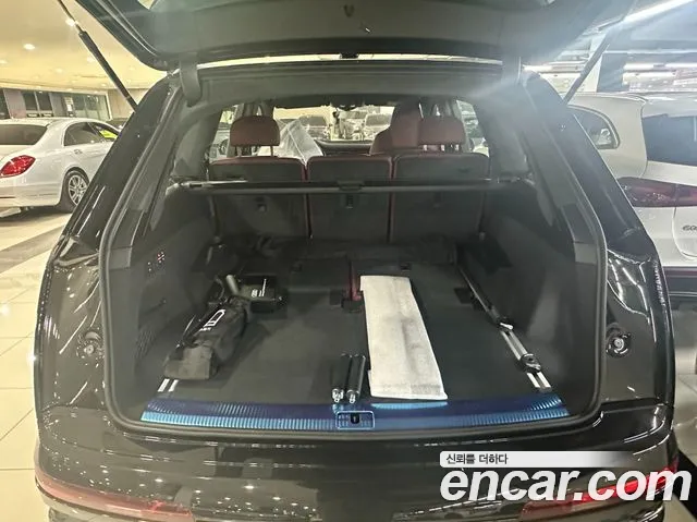 Audi SQ7 2026