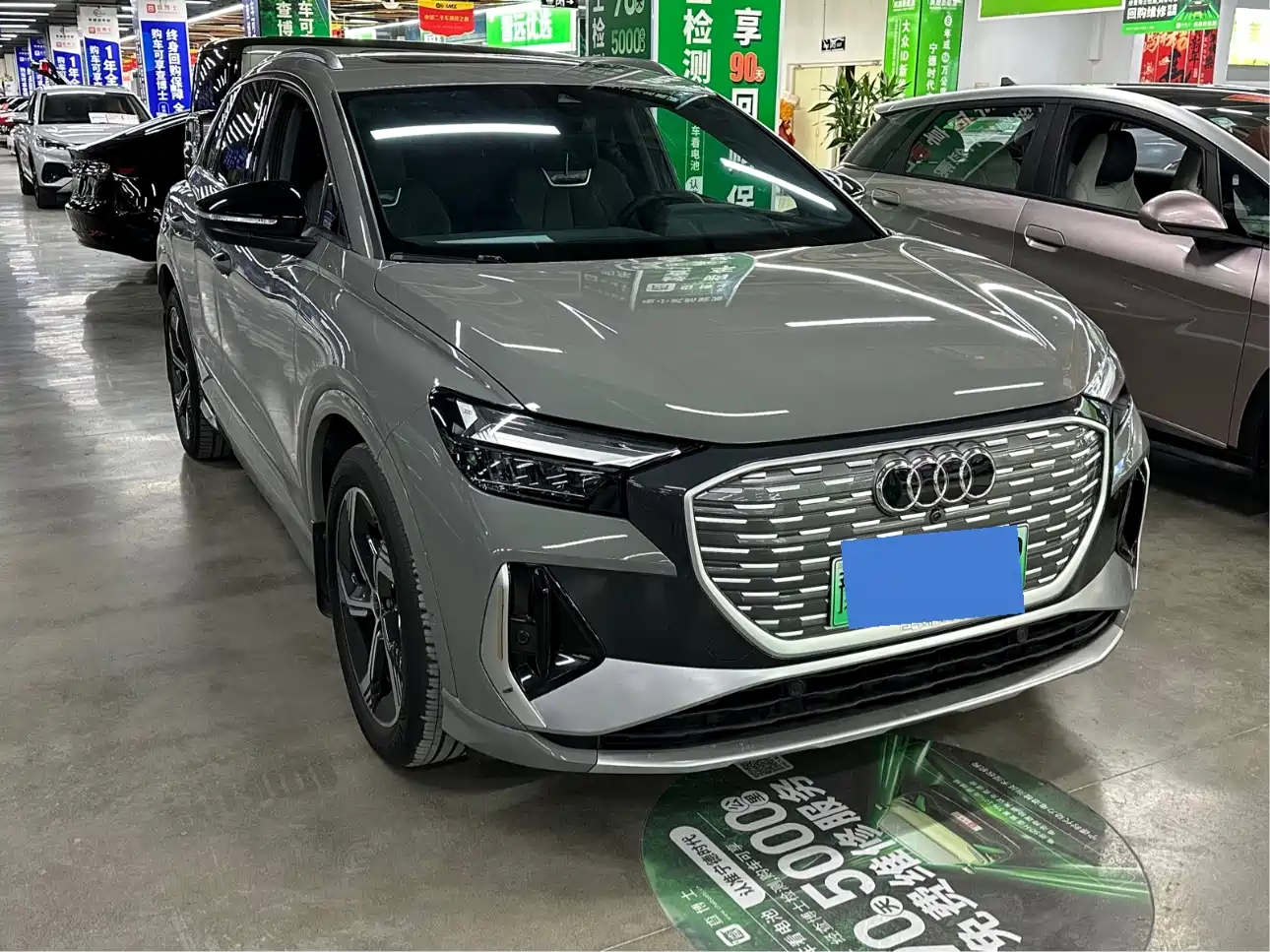 Audi Q4 e-tron 2023