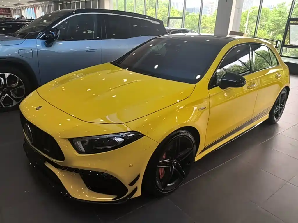 Mercedes-Benz A-Класс 2021