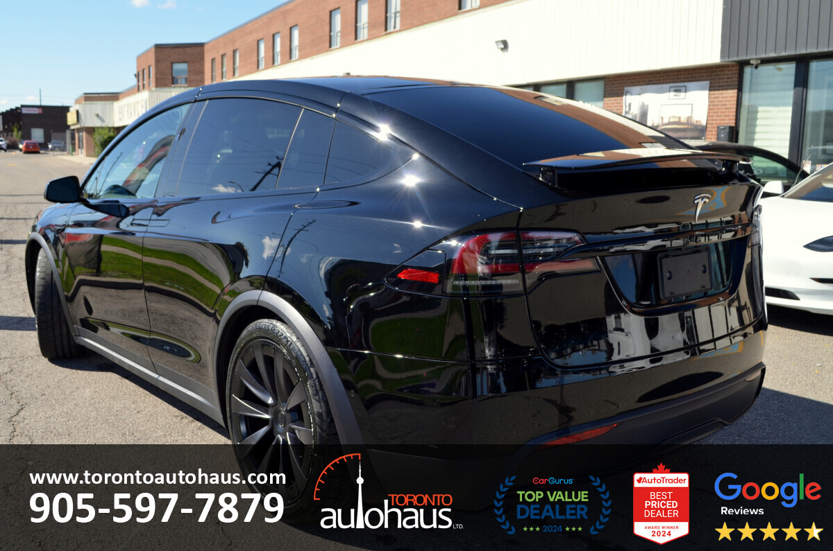 Tesla Model X 2022