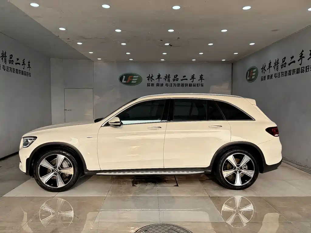 Mercedes-Benz GLC 2022