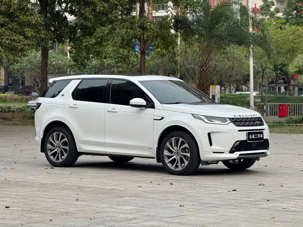 Land Rover Discovery Sport 2021