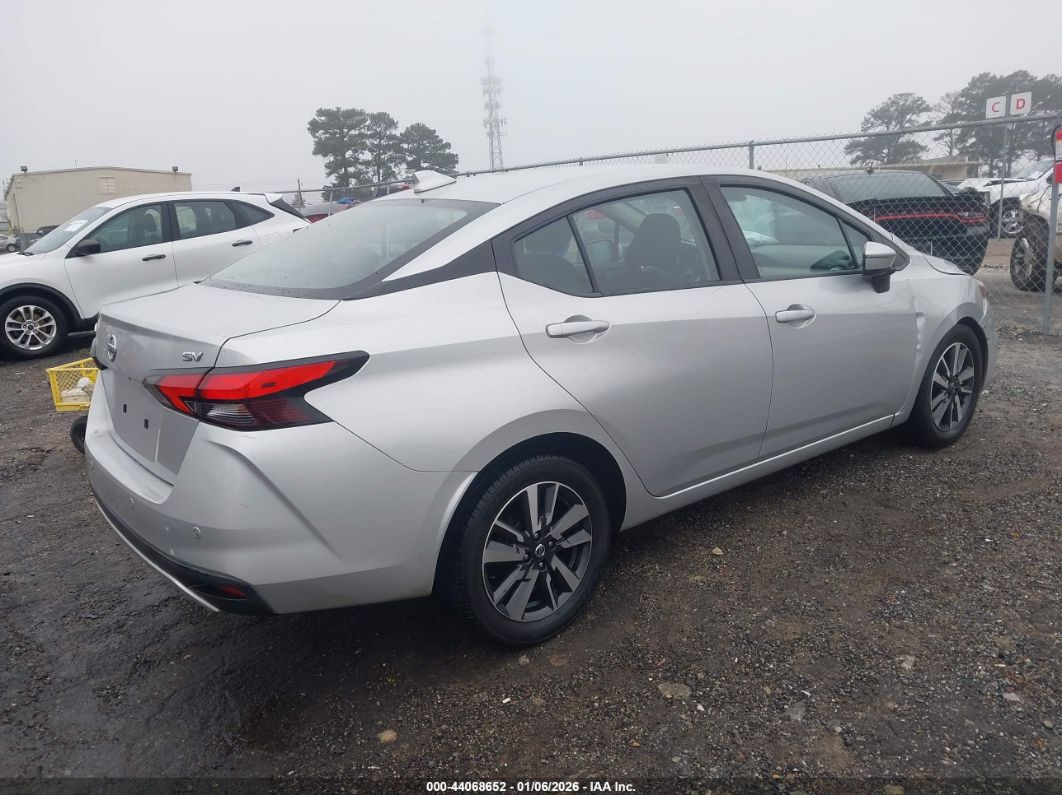 Nissan Versa 2021