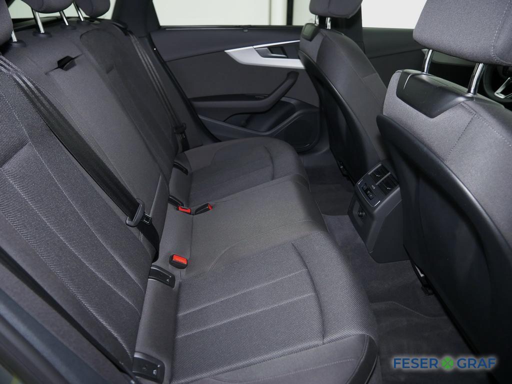 Audi A4 2023