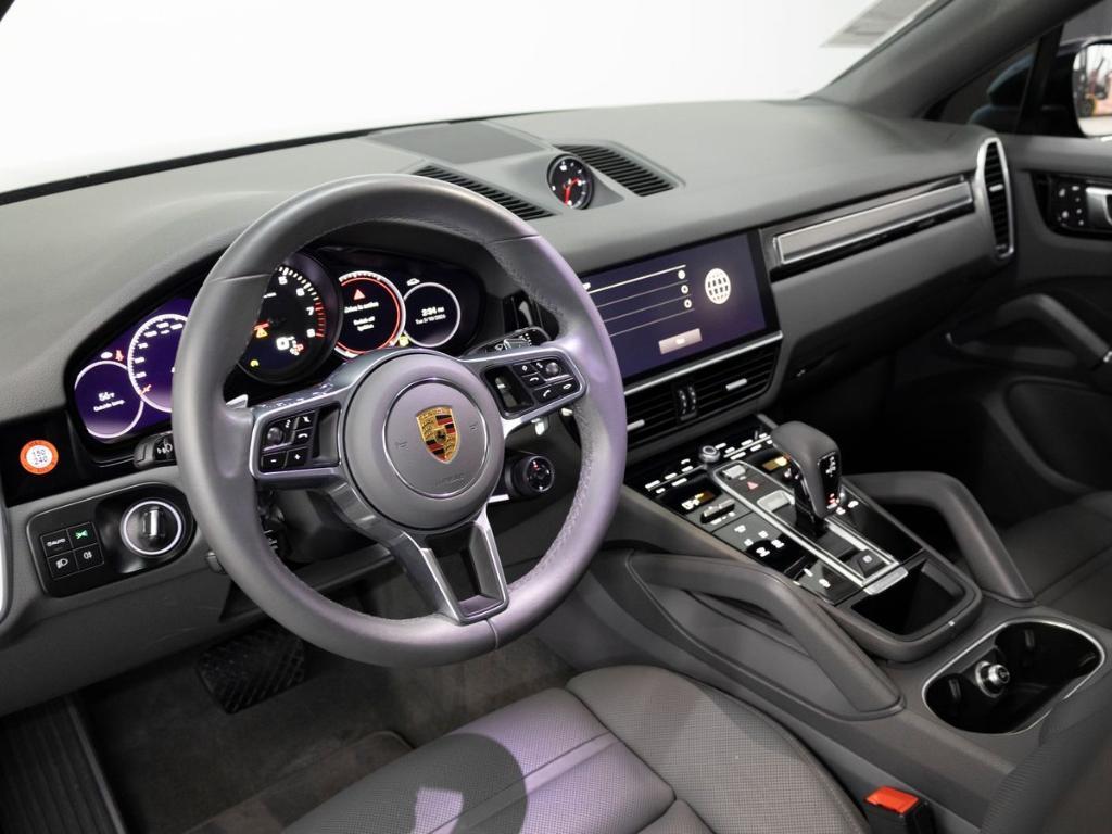 Porsche Cayenne 2023