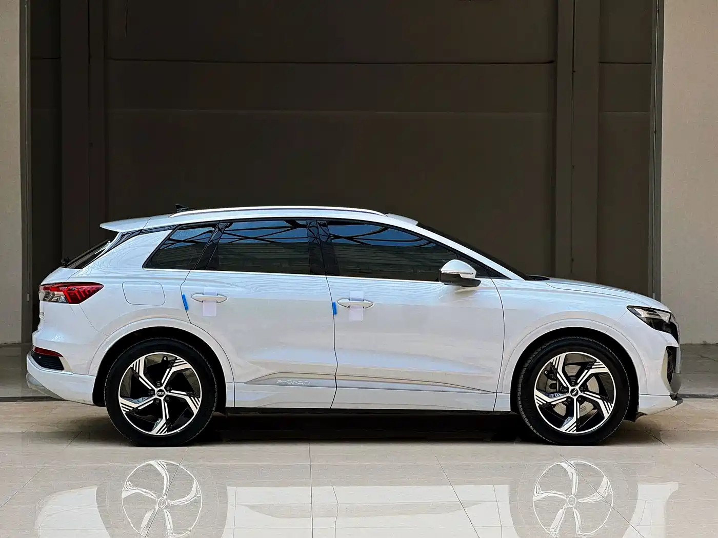Audi Q4 e-tron 2024