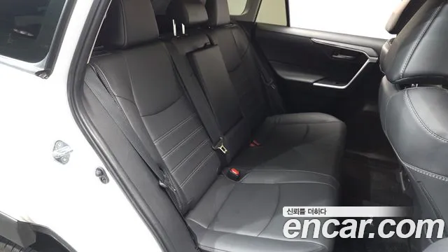 Toyota RAV4 2024