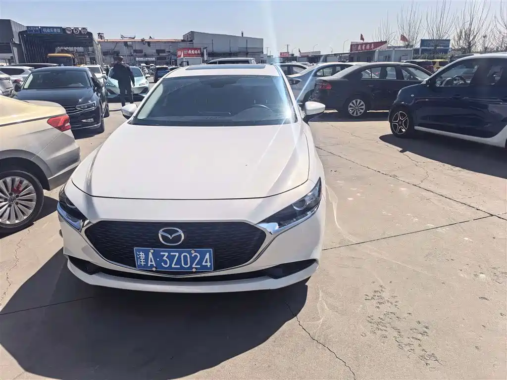 Mazda 3 2022