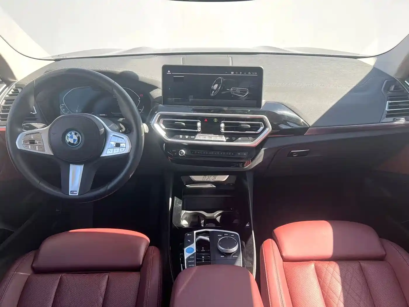 BMW iX3 2023