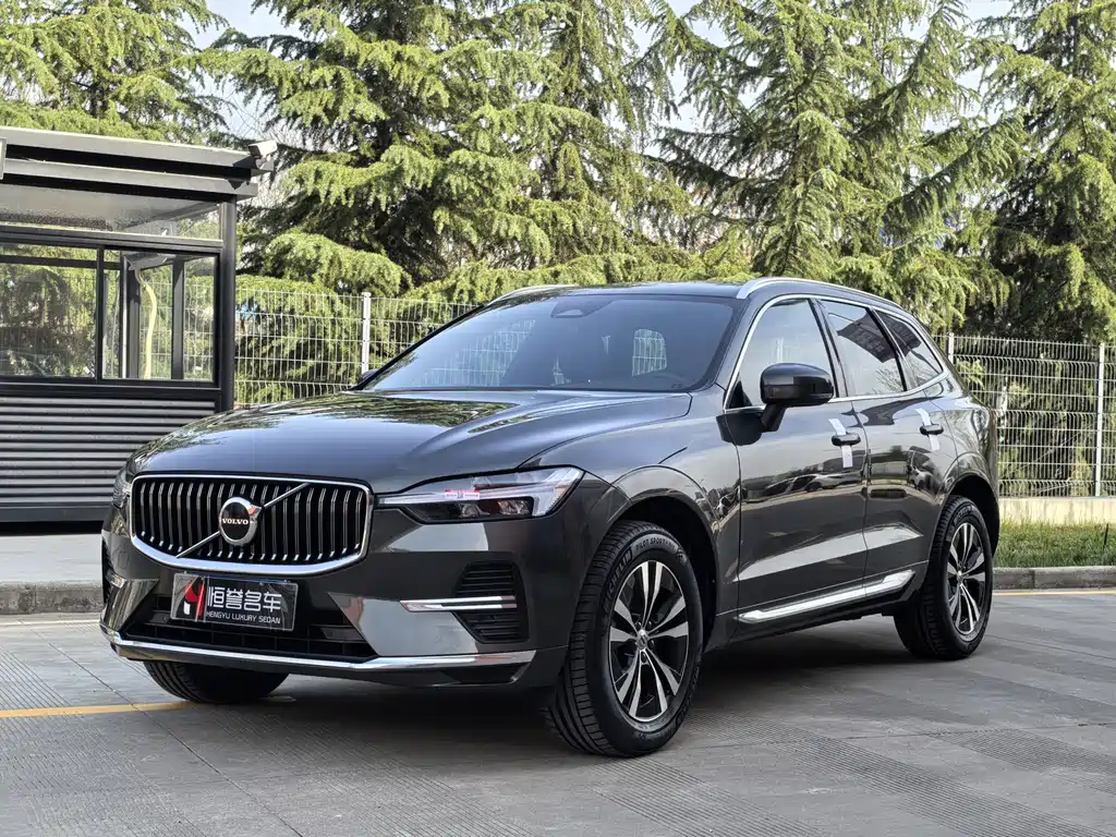 Volvo XC60 2022