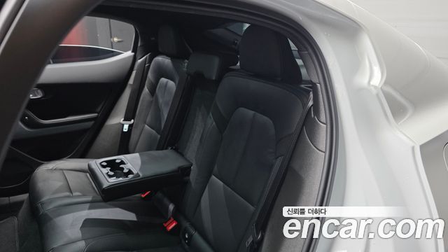 Polestar 2 2025
