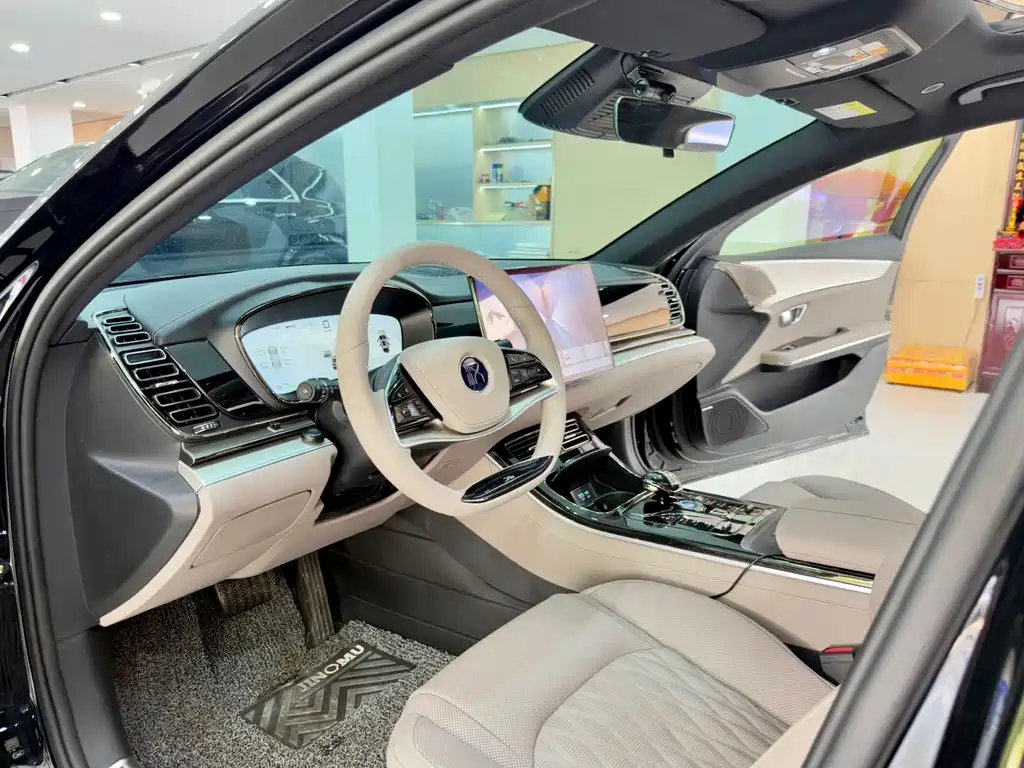 BYD Han 2024