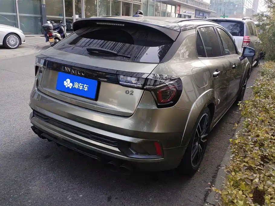 Lynk & Co 02 2021