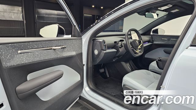 Volvo EX30 2025